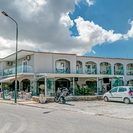 Ξενοδοχείο Porto Marina 3*