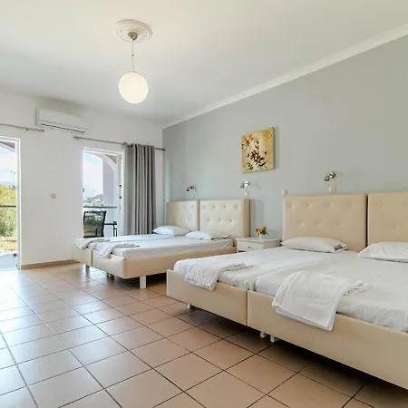 ホテル Porto Marina ゴウヴィア