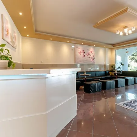 ホテル Porto Marina ゴウヴィア